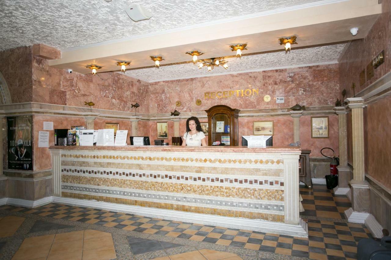 Andalucia Beach Hotel Elenite Eksteriør billede